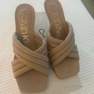 Calvin Klein Fire 2 New in box size 6